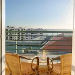 Oliveira Atlantic View 公寓